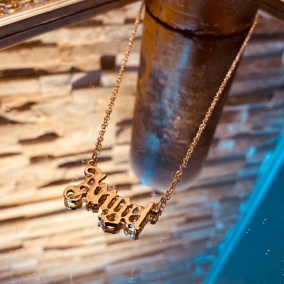 Minimalistic ‘Angel pendant necklace’ - Picture 3 of 3